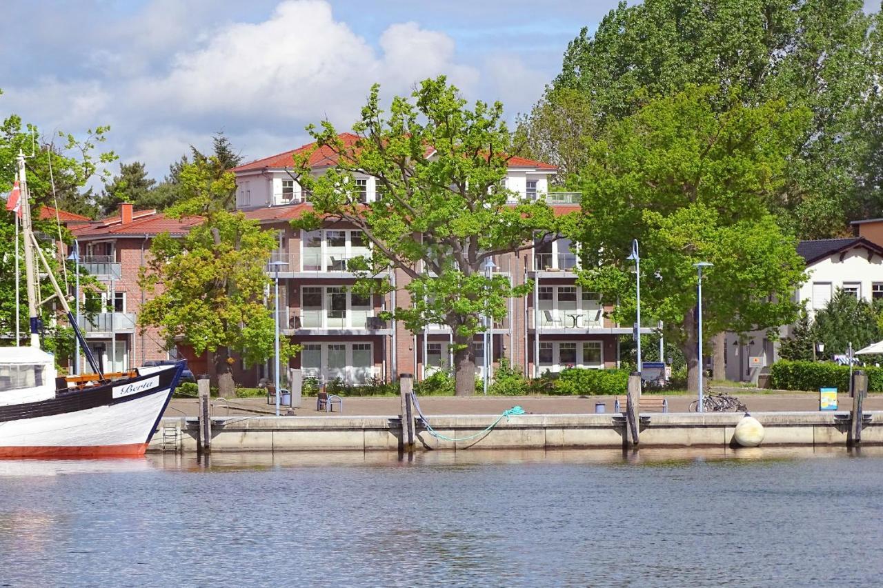 Hafenresidenz FeWo 2-7 Balkon, Penthouse, Meerblick, keine Haustiere Lauterbach  Exterior foto